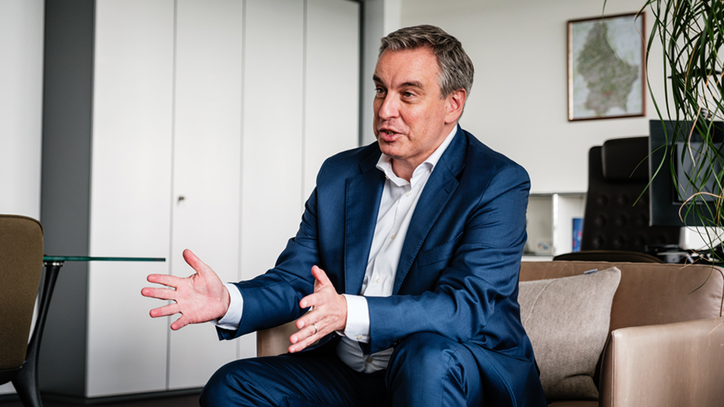 Claude Meisch: „Nicht erwarten, dass Häuser vom Himmel fallen“ - Reporter.lu